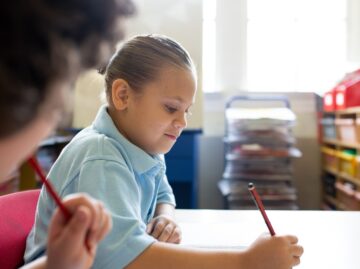 Austock000118114_Small-min Austock000118114_Small-min